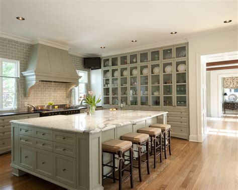 This sturdy pine wood china cabinet is finished in vintage oak with a metallic sheen. Built In China Cabinet | Houzz