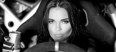 Ukrainian Playboy Model And Racer Inessa Tushkanova Is Every Mans