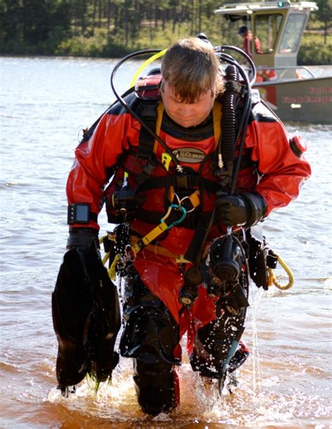 First Responders Dive Deep During Rescue Training Ahead Of Hurricanes