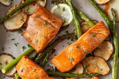The Crispy Salmon Dinner You Can Make In Under 20 Minutes Sheet Pan Suppers Recipe Sheets