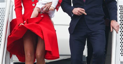 Duchess Of Cambridge Bum Flash Picture Kate Middletons Windy Woes