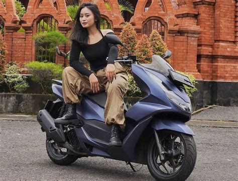 Sering Dikeluhkan Pemilik Baru Ternyata Ini Cara Membuka Tangki Bensin Honda Pcx