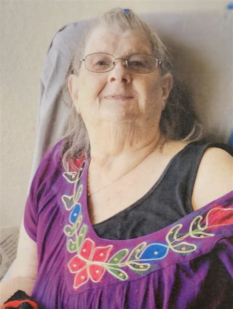 Obituary Of Peggy Lou Fults Sierra View Mortuary And Memorial Park