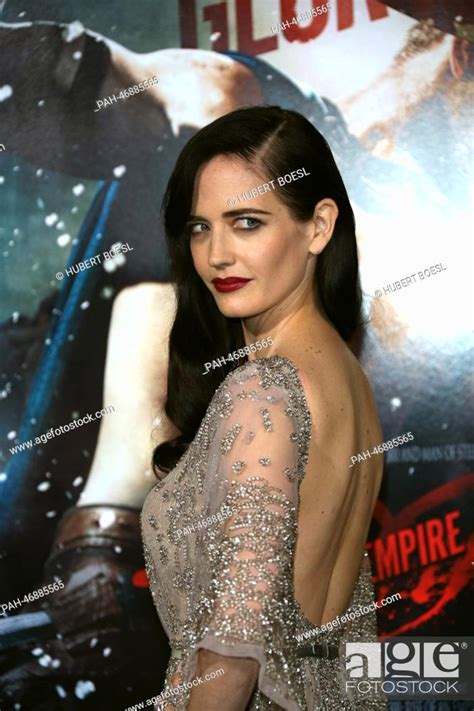 Actress Eva Green Attends The Premiere Of 300 Rise Of An Empire At Tcl Chinese Theatre In Los