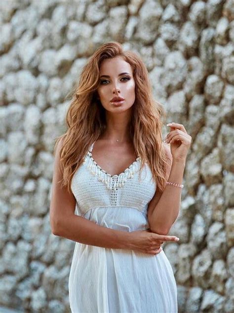 Katerina Rubinovich Model White Dress Beauty