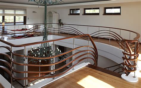 View 36 Round Stair Railing Design