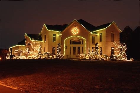 Outside Christmas Lights Ideas Homesfeed