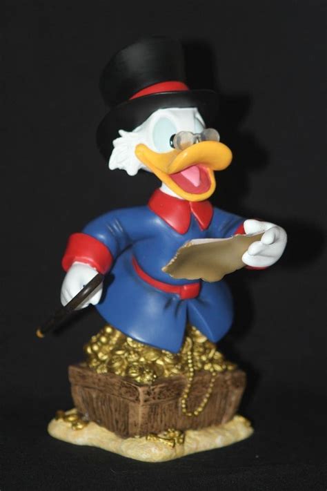 Scrooge Mcduck Ducktales Disney Showcase Collection Grand Jester