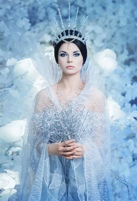 Pin By Rada On Snow Queen Ice Queen Costume