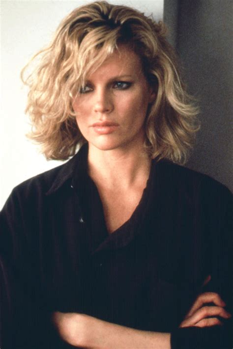Thelist S Beauty Icons Kim Basinger Beauty Icons Hairstyle