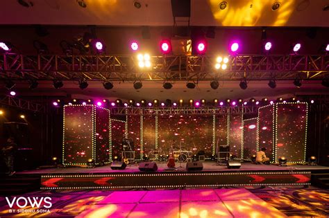 Sangeet Stage Décor Ideas Wedding Photography Wedding Stage