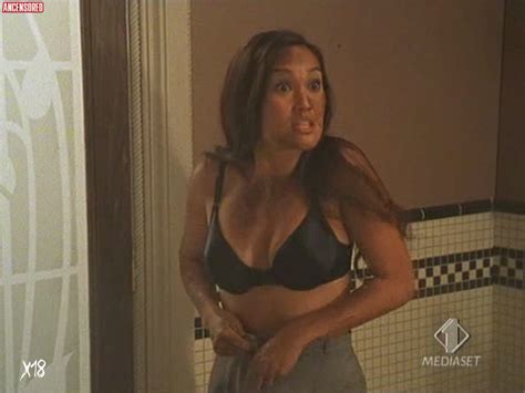 Naked Tia Carrere In Relic Hunter