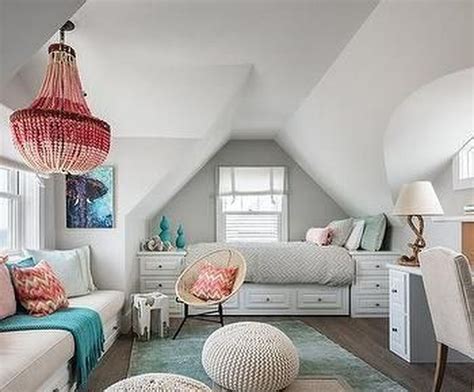 39 Amazing Attic Bedroom Design Ideas That You Will Like Magzhouse