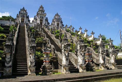 Things to Do in Bali: Unique Tourist Attractions
