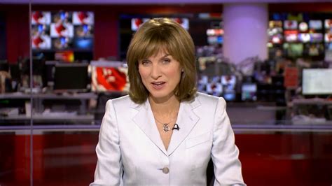fiona bruce bbc one hd news at ten october 12th 2018 youtube