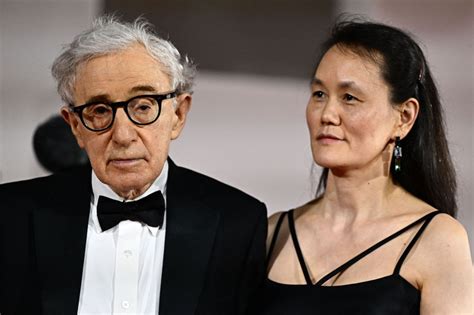 Woody Allen Soon Yi Make Rare Red Carpet Appearance At Venice Film