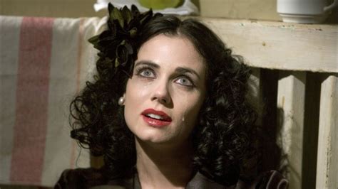 Reviewed by stella papamichael updated 14 september 2006. The Black Dahlia - Coffey Talk