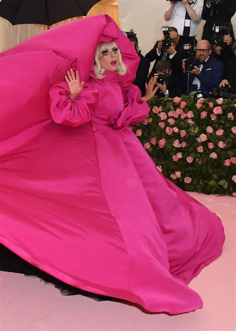 Lady Gagas Met Gala Dress Better Than Season 8 Of Game Of Thrones