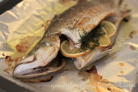 Calculate the baking time based on the thickness of the fish fillet or steak: GoodyFoodies: Recipe: Oven-baked whole fish (barramundi ...