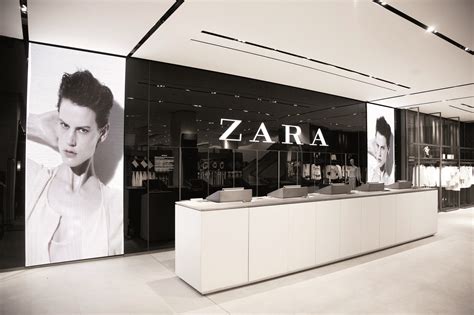Zara New York Usa Retail Fashion Clothing Store Design Retail
