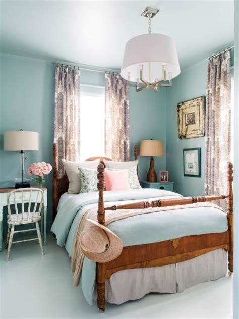 Warm Bedroom Color Schemes In 2020 Warm Bedroom Colors Tranquil