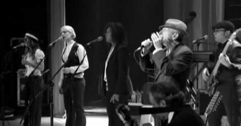 Leonard Cohen Sings Hallelujah Live At The 2008 Montréal Jazz Festival Inner Strength Zone