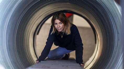 Documentary series in which stacey dooley investigates international issues affecting young people. Stacey Dooley Investigates : Documentary | What Happens ...