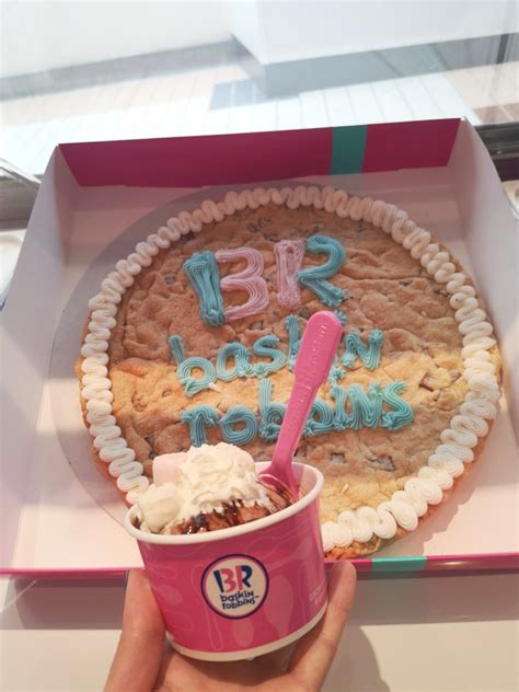 Baskin-Robbins UK on Twitter: "Happy Humpday! You've nearly made it to