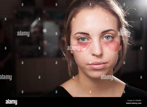 Woman Wearing Eye Patch Hi Res Stock Photography And Images Alamy