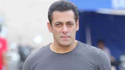 salman khan మై డియ‌ర్ చిరు స‌ల్మాన్ ఖాన్ వీడియో వైర‌ల్ namasthe telangana