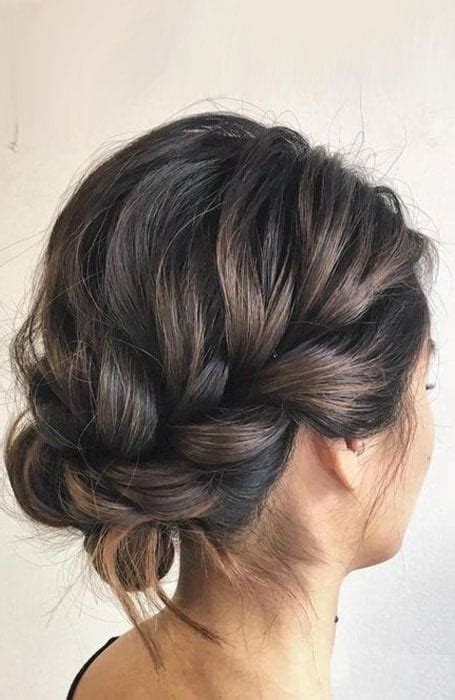 40 Easy Updos For Short Hair In 2023 The Trend Spotter