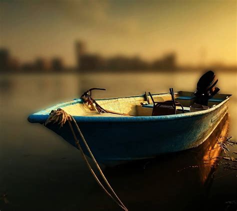 Small Boat Wallpapers 4k Hd Small Boat Backgrounds On Wallpaperbat