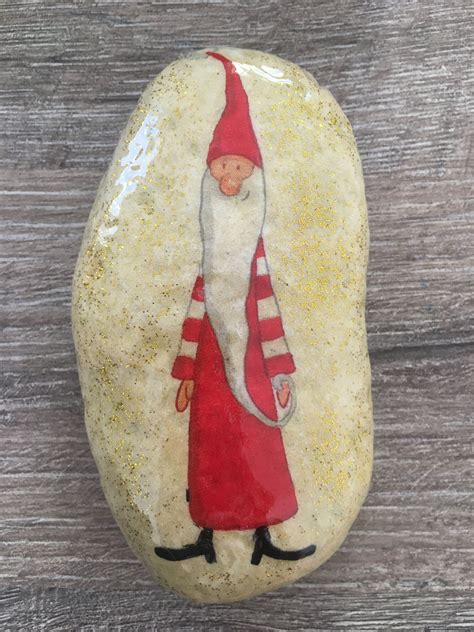 Santa Stone Painting Christmas Rock Christmas Crafts Stone Painting