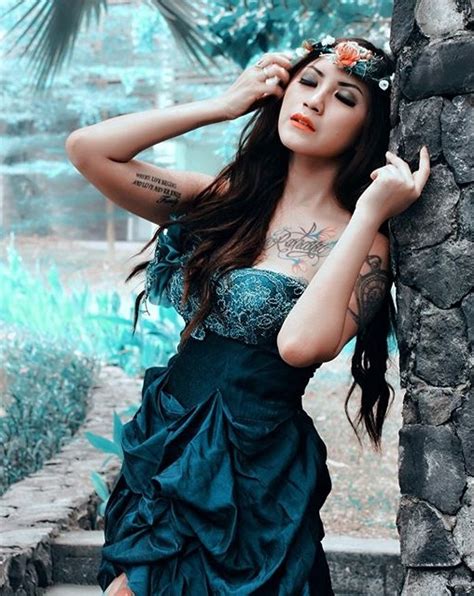 Photoshoot Model Winda Angelita Palembang Under Cover Photoshoot