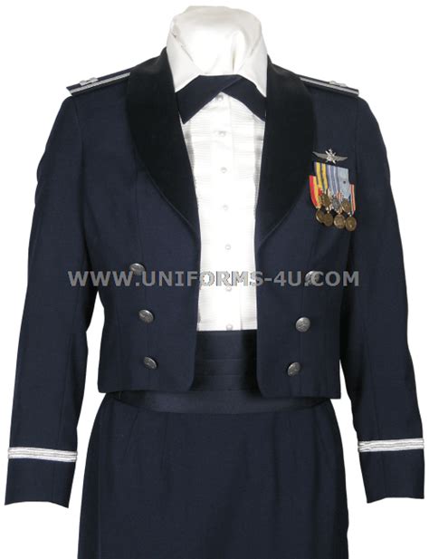 Female Air Force Blues Uniform Regulations