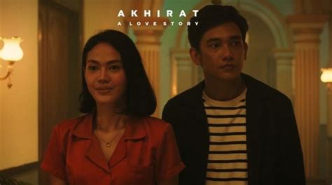 5 Film Indonesia Tentang Cinta Beda Agama Reza Rahadian Berambut Kribo Di Film 3 Hati Dua
