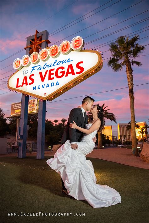 Las Vegas Elopement Photos Jaime And Hieu Creative Las Vegas