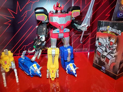 TOY FAIR 2020 - MIGHTY MORPHIN BUILDABLE DINO MEGAZORD ...