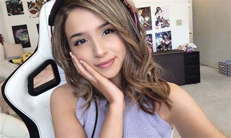 Imane Anys Aka Pokimane Femenina Influencer Celebridades