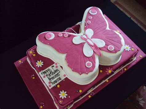 Pin By Claire Paine On Party Butterfly Birthday Cakes Butterfly