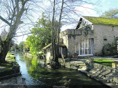 Le Moulin de Dannemois la maison du chanteur Claude François se