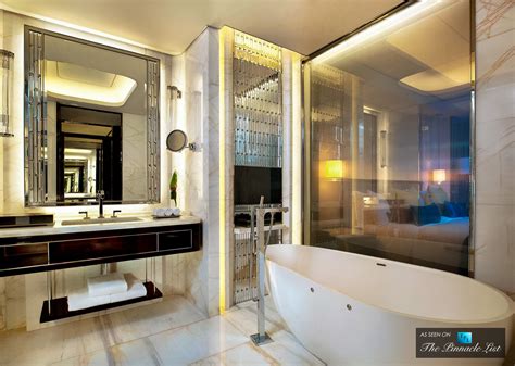Luxury 5 Star Hotel Bathroom Design