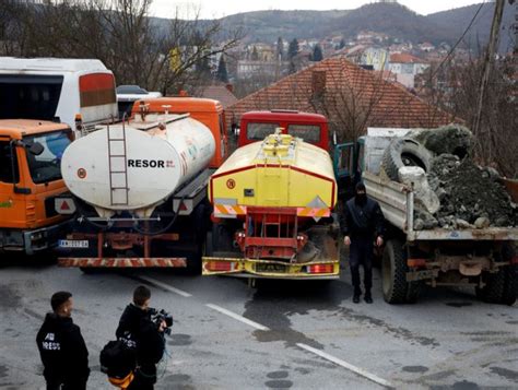 Kosovo Re Opens Border Crossings After Serbs Remove Roadblocks Kalkine Media