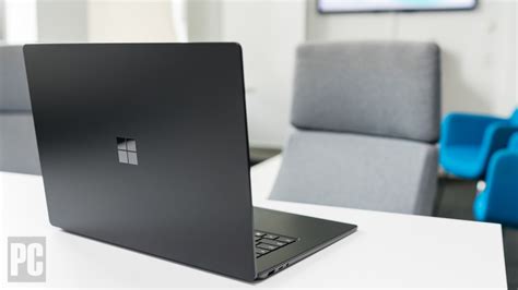 Microsoft Surface Laptop Review The Best Laptop Of 2018 Mashable