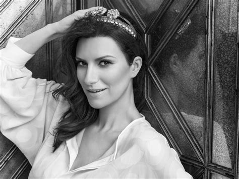 Golden Globe 2021 Laura Pausini Nominata Per Io Sìseen Vogue Italia