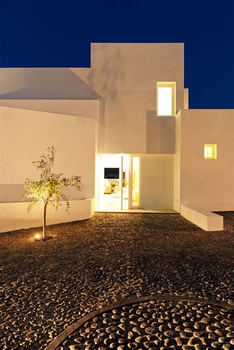 House In Messaria A Stunning White Modern Home In Greece