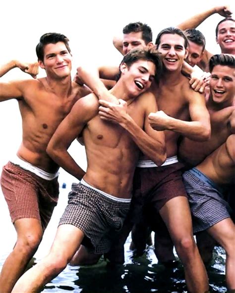 Male Celebrities Model For Abercrombie And Fitch The Fashionisto