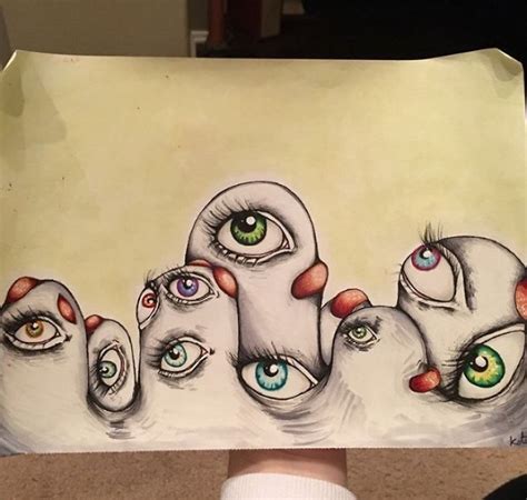 Artista Con Esquizofrenia Dibuja Alucinaciones Para Sobrellevar