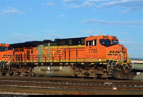 Railpicturesnet Photo Bnsf 7795 Bnsf Railway Ge Es44dc At Denver