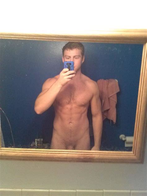 Model Of The Day 6 Foot Stud CONNOR MAGUIRE Daily Squirt